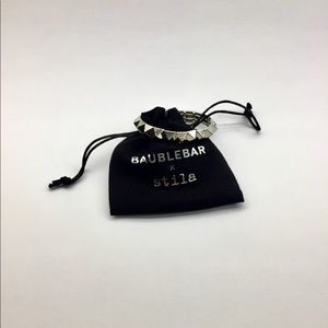 NEW! Baublebar x Stila Pyramid Stretch Bracelet in Silver